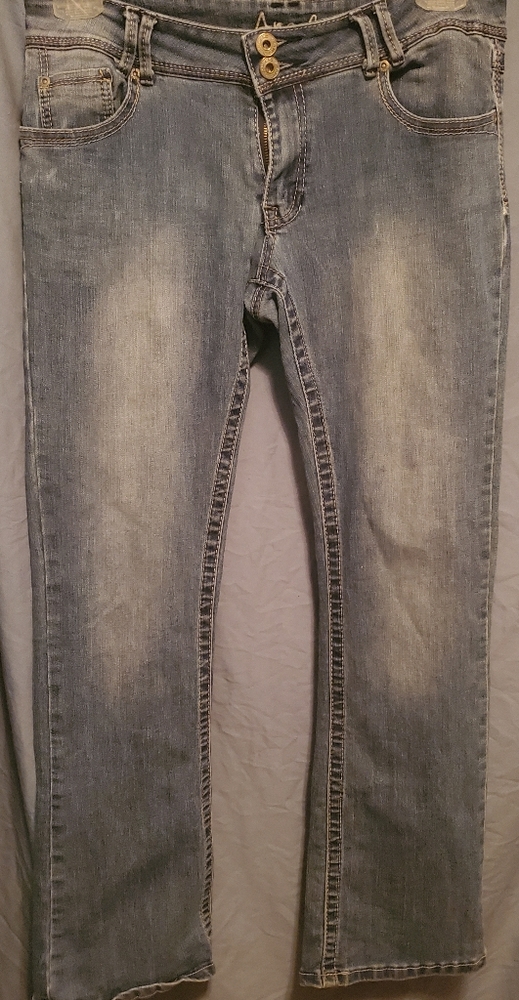 Juniors Angels jeans Size 13.